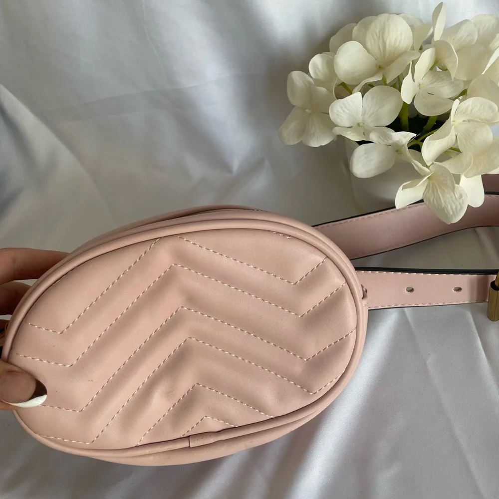 Pink Pleated Bum Bag - Picture 1 of 3